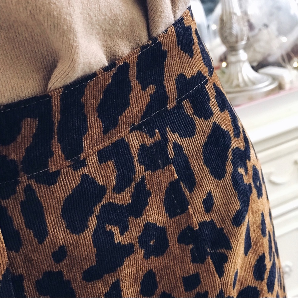 NEW! Leopard Print Corduroy Button Down Mini Skirt - Picture 4 of 4